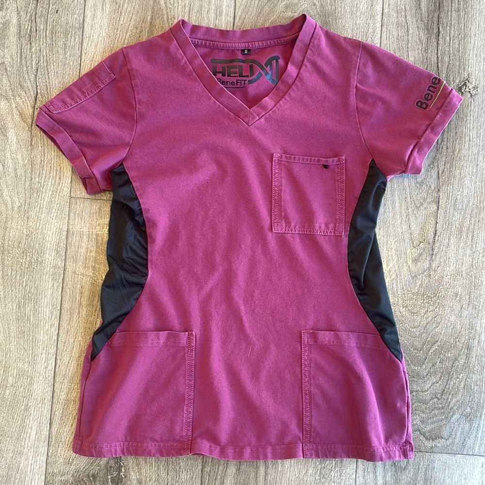 Benefit Medical Scrub Top. Size Small. Maroon and Black. Excellent condition!